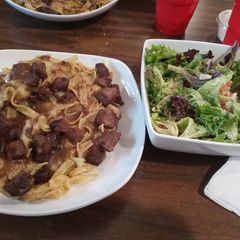Beef and Noodles with Spring Salad A picture of Beef and Noodles with Spring Salad.