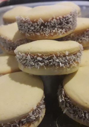 Una foto de Alfajores de maicena sin manteca
