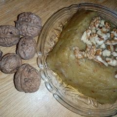 A picture of Channy ki daal ka halwa with Akhrot topping.