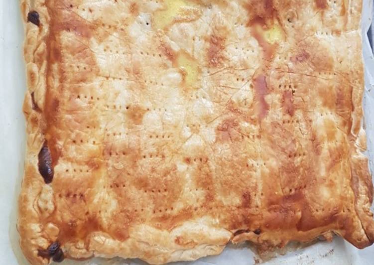 Empanada atún