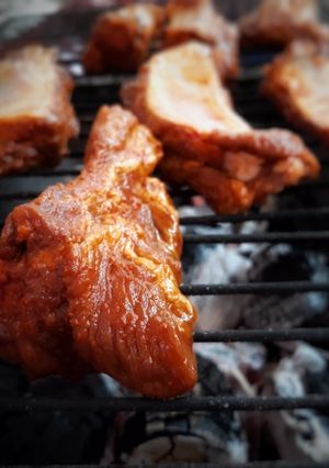 Una foto de Costillitas a la BBQ casera!