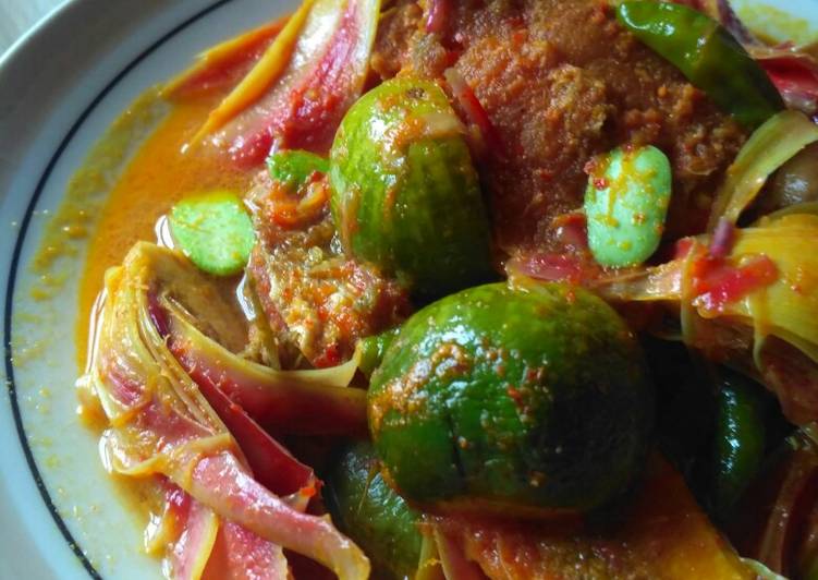 Resep masakan Gulai ikan terong ijo, kecombrang dan pete | Cara Bikin Gulai ikan terong ijo, kecombrang dan pete Yang Enak Dan Mudah