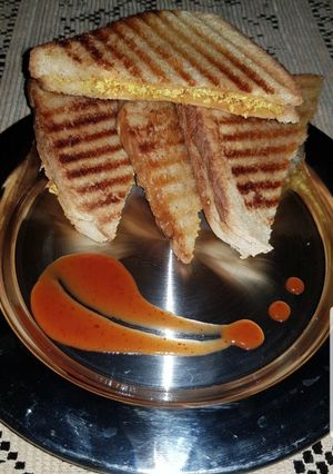A picture of Paneer grill sandwich.