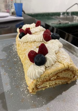 Una foto de Jelly roll de crema de limón