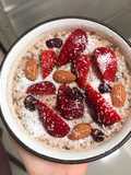 Cinnamon Strawberry Oatmeal