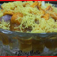 A picture of Dabeli Bowls.