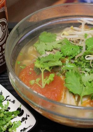 Hình của món Bún sườn chân giò.