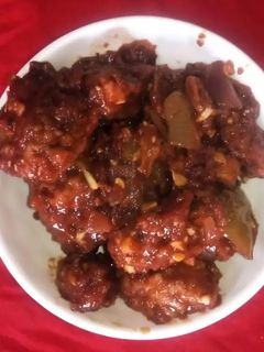 চিলি চিকেন (chilli chicken recipe in Bengali) রেসিপির প্রধান ছবি
