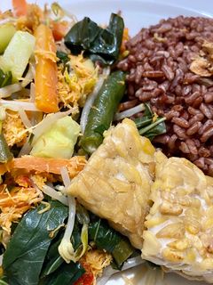 Foto resep Nasi Urap Sayur | Salad with Spiced Grated Coconut Topping