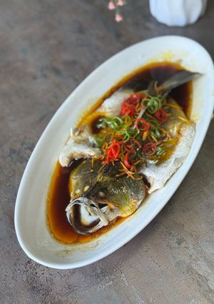 Gambar Siakap Kukus Gaya Hong Kong