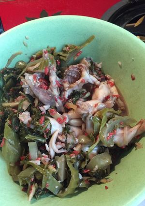 A picture of Sauteed Frog Legs with Salted Mustard.