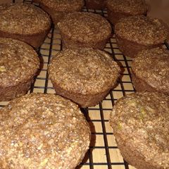 A picture of Apple Oat Muffins.
