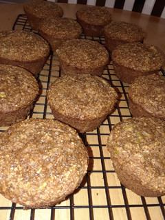 A picture of Apple Oat Muffins.