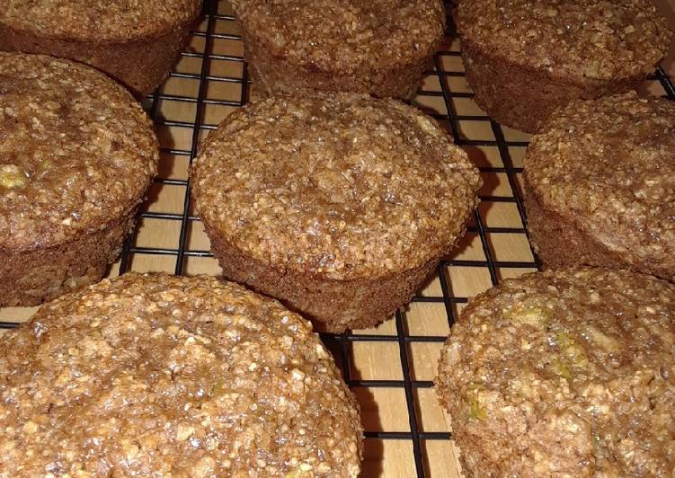 Recipe of Perfect Apple Oat Muffins