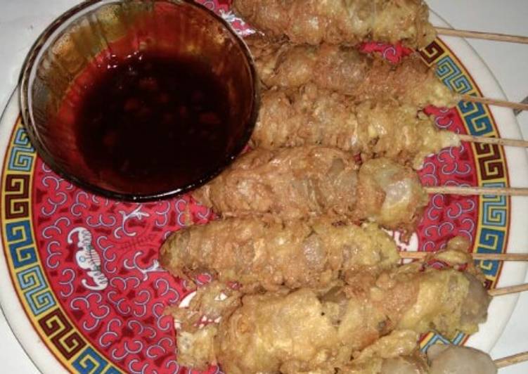 Baklor Lung (Bakso Telor Gulung)