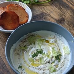 A picture of Tzatziki sauce.