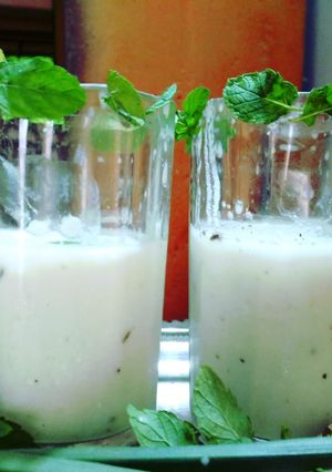 A picture of Punjabi sweet lassi.