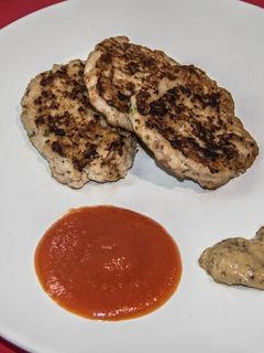Una foto de Filetes rusos a la plancha