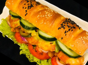 A picture of Whosayna’s Subway Prawns Fajita Sandwich.