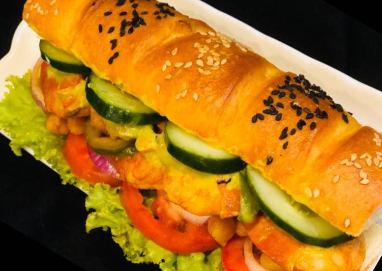 Step-by-Step Guide to Make Quick Whosayna’s Subway Prawns Fajita Sandwich