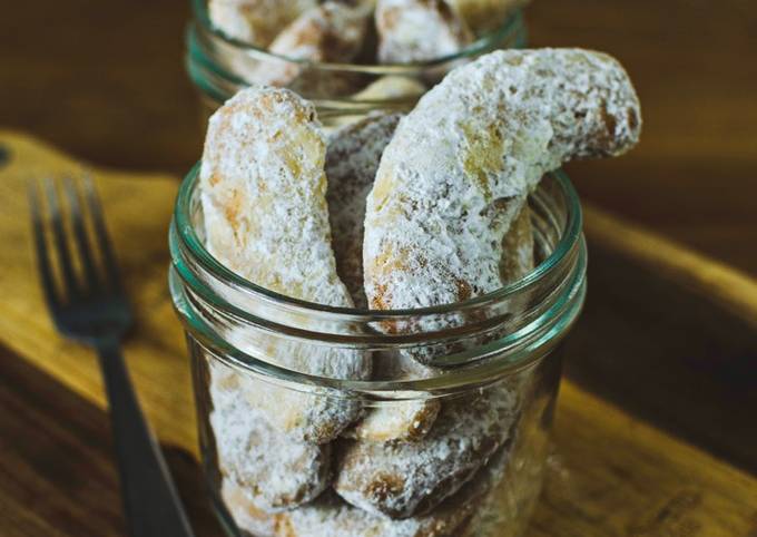 Snow Walnut-Roll cookies