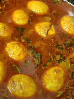 अंडा करी(ANDA CURRY RECIPE IN HINDI) रेसिपी मुख्य फोटो