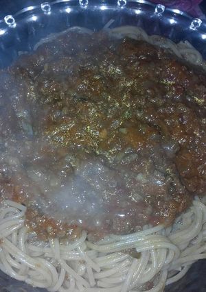 Una foto de Tallarines con tuco (carne picada)