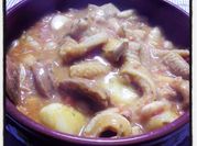 Una foto de mondongo y carne