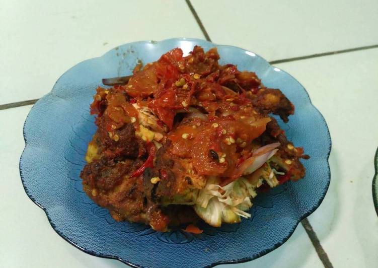 Resep Ayam Geprek Terasi, Enak