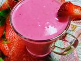 स्ट्रॉबेरी स्मूदी (Strawberry Smoothie recipe in hindi)