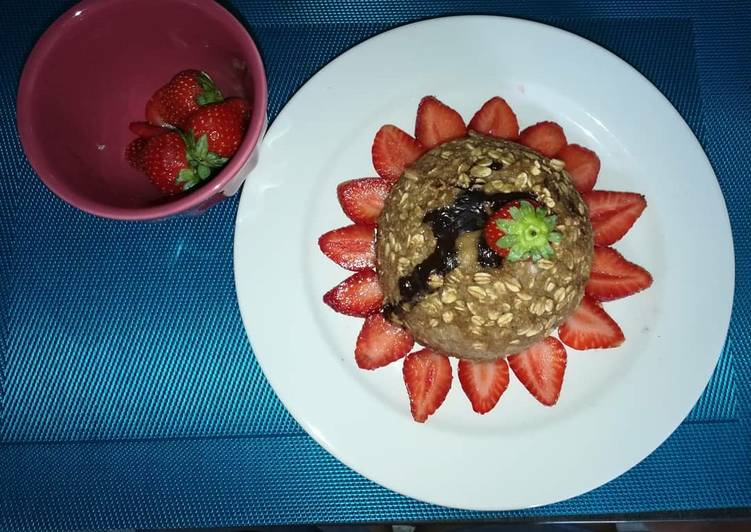 Bowl cake fraises chocolat