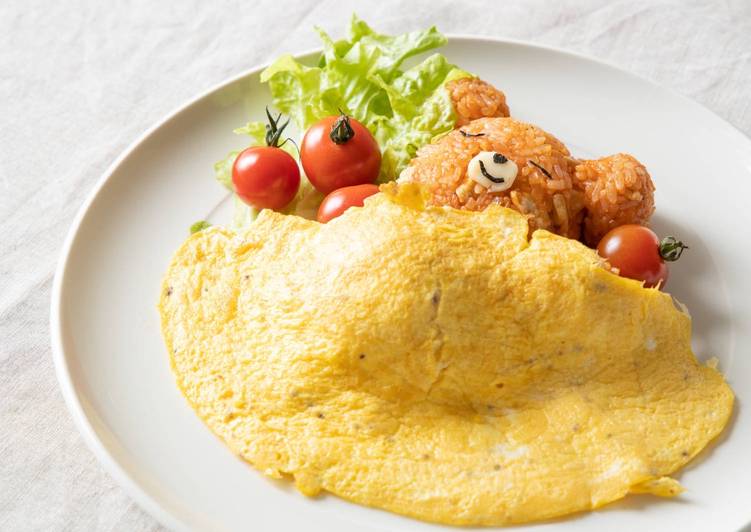 Kawaii ♥ Sleeping Bear Omurice (Omelette dengan Nasi Goreng Jepun)