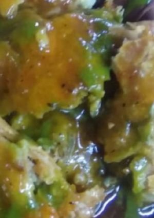 A picture of Samosa chat.