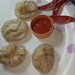 A picture of Vegetarian Momos.