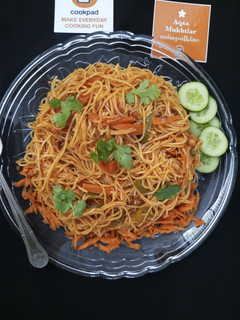 A picture of Stir fry spaghetti.