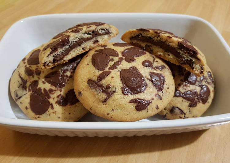 Biscotti con ripieno alla Nutella