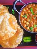 Chole puri (punjabi-style)