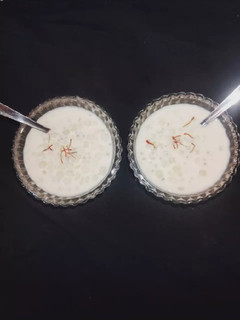 સાબુદાણા ની ખીર (Sabudana Kheer Recipe In Gujarati) રેસીપી મુખ્ય ફોટો