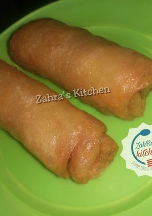 A picture of Springrolls.