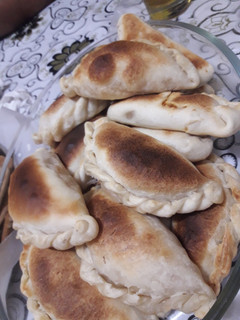Una foto de Empanadas de pollo