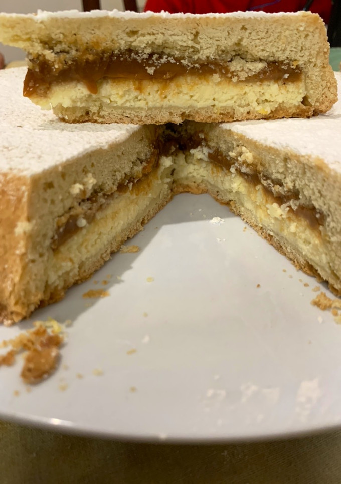 Una foto de Torta de Ricota y Dulce de Leche