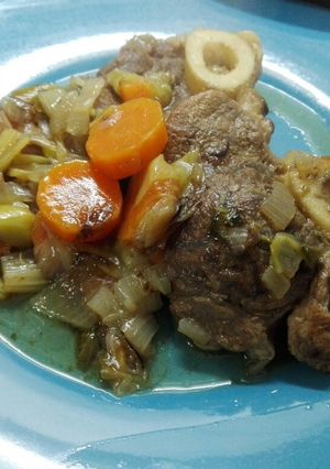 Una foto de Osobuco al horno