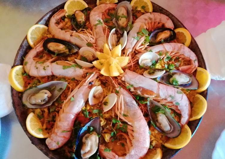 Paella de mariscos