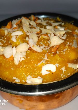 A picture of Boondi halwa.