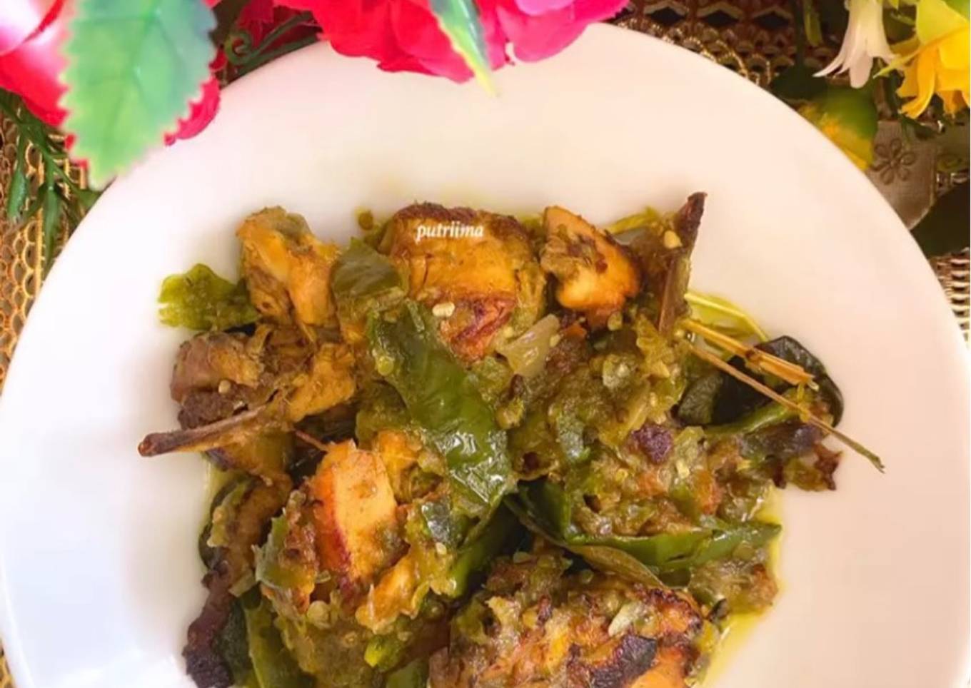 Ayam goreng sambal hijau