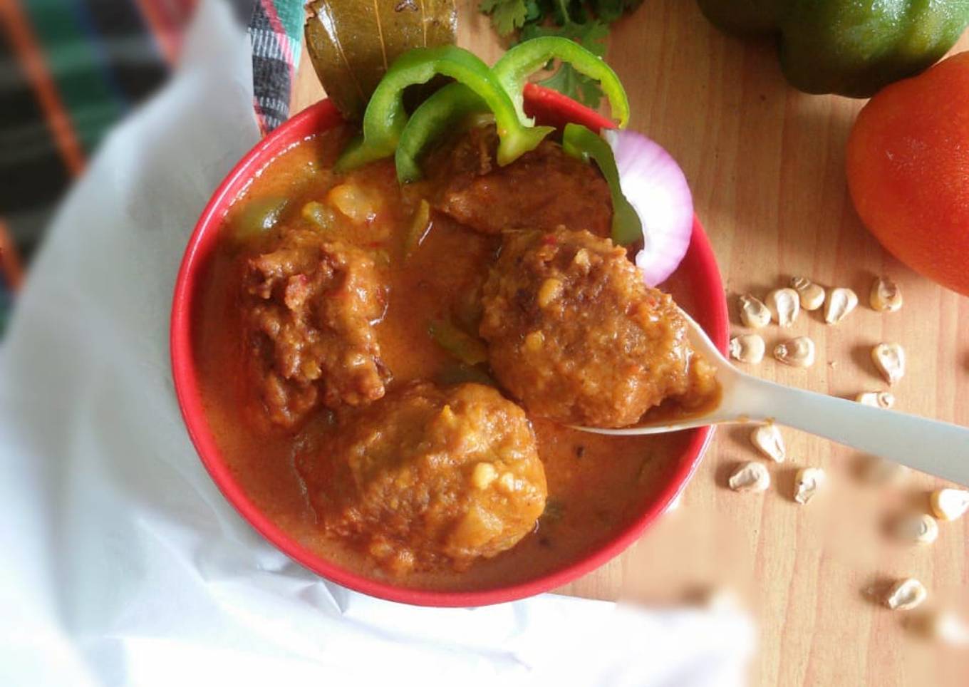 Corn chicken meatball curry