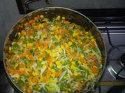 A picture of corn peas vege