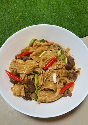 Foto resep Braised Meat and Dried Beancurd with Mushroom (Olahan Kulit Tofu)
