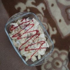 A picture of Creamy nuts fruit chat.