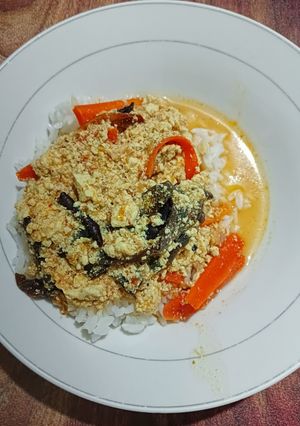 Foto resep 1322. Nasi Sop Tahu Bejeg Jamur Kuping